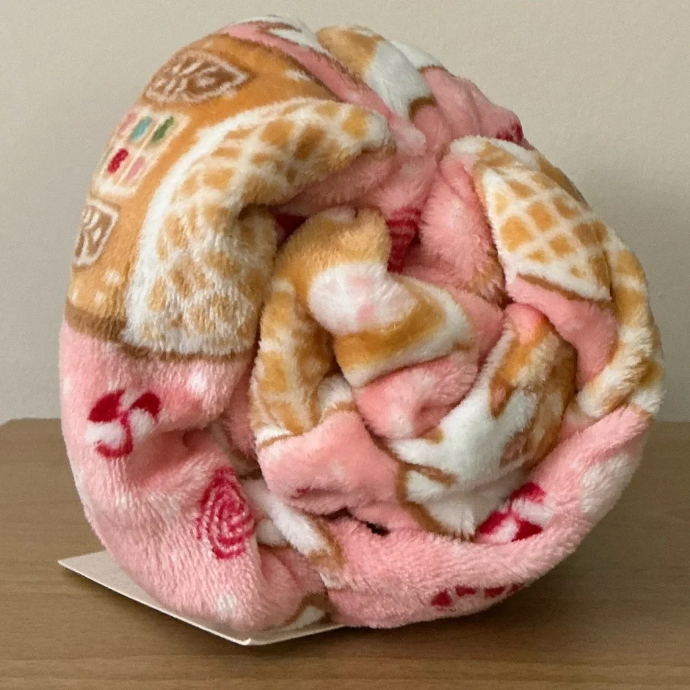 The Magic of Christmas Pink Gingerbread Houses Throw
